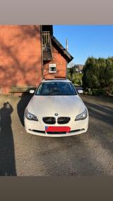 BMW 523i  Schiebedach  schöne weiße Lack... - BMW 523 aus 2005: 523i