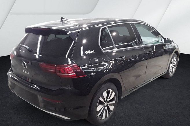 Fahrzeugabbildung Volkswagen Golf VIII Lim. 1.5 TSI Goal+LED+AHK+GJR+LHZ+NAVI