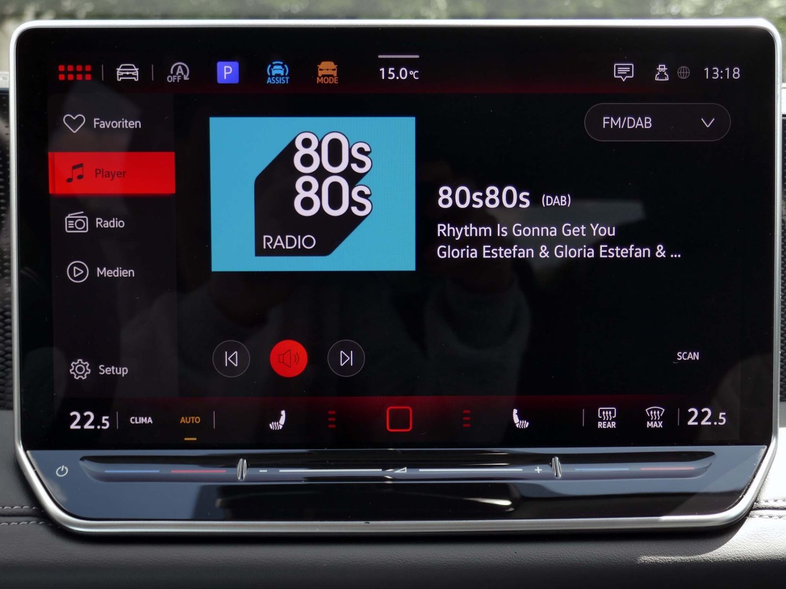 Fahrzeugabbildung Volkswagen Tiguan  Life 2.0 TDI DSG | LED AHK RFK ACC