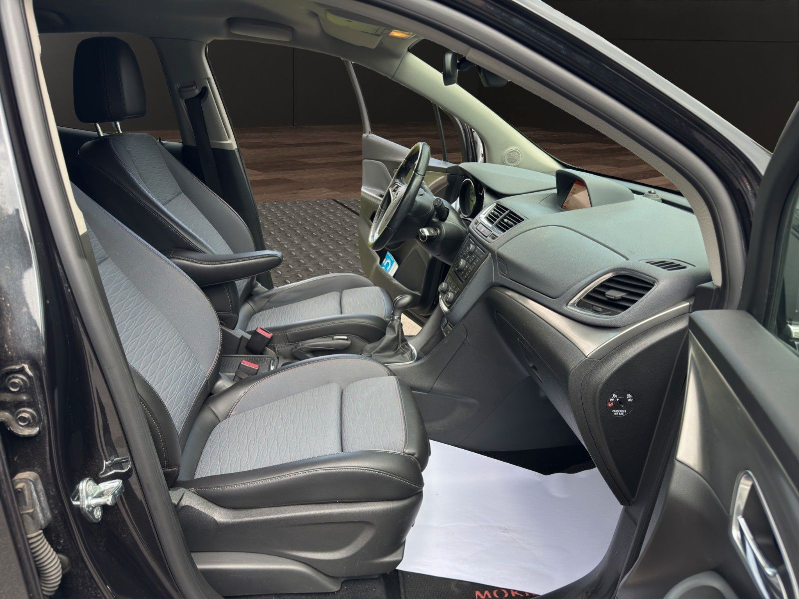 Fahrzeugabbildung Opel Mokka Innovation 4x4 Klima/Navi/Xenon/TÜV NEU