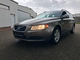 Volvo V70 2.0 BENZIN-KLIMA-NEU TÜV-AUTOMATIK GETRIEBE! - Volvo V70 B mit Benzin-Antrieb