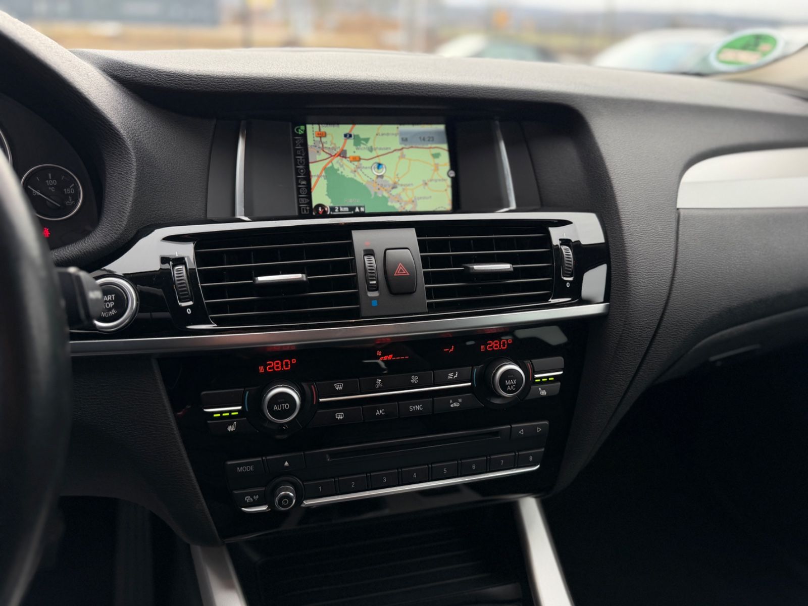 X3 xDrive 20 d Advantage Auto. Navi LED