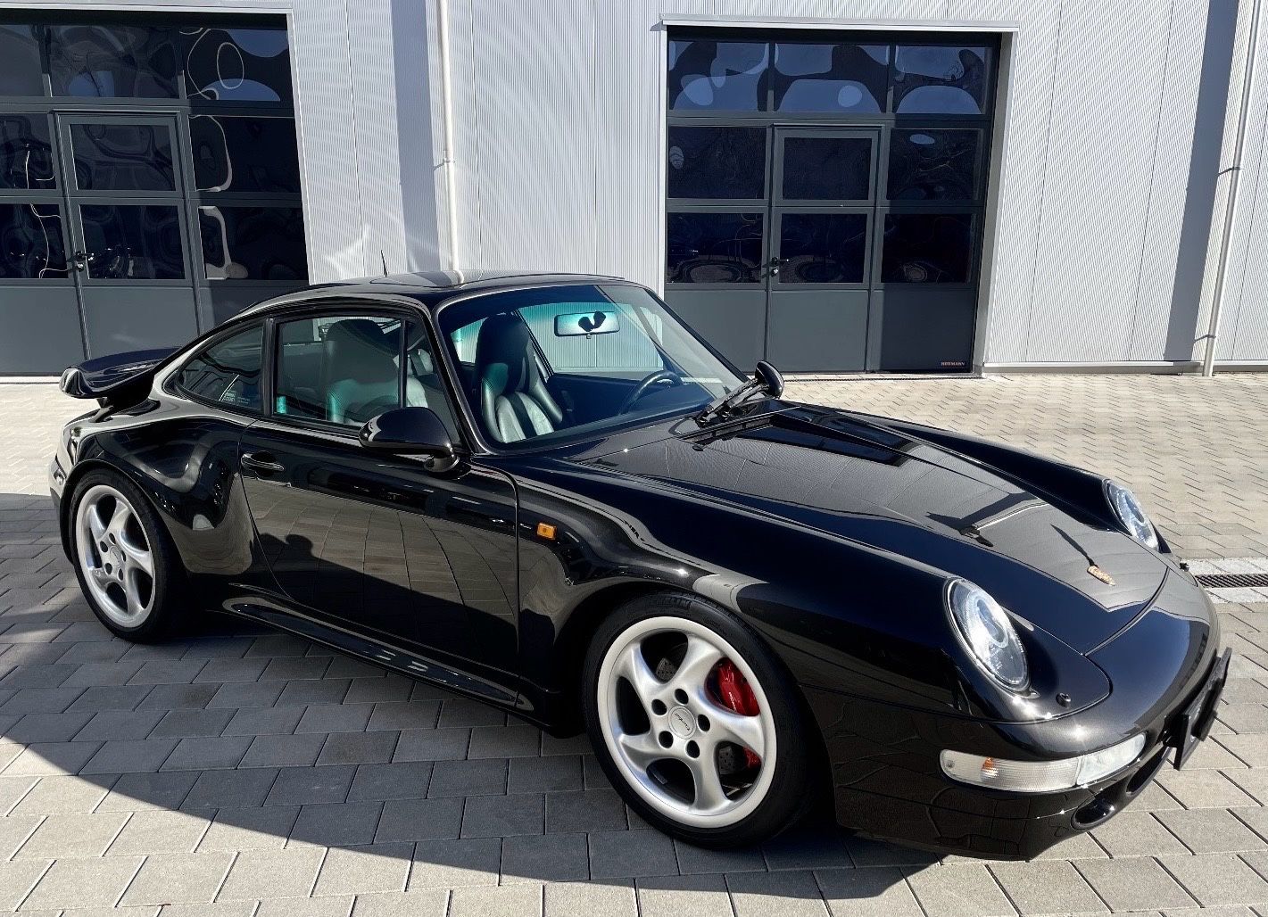 Fahrzeugabbildung Porsche 911 993 TURBO WLS 2 450PS SAMMLER 31000KM TOPZUS