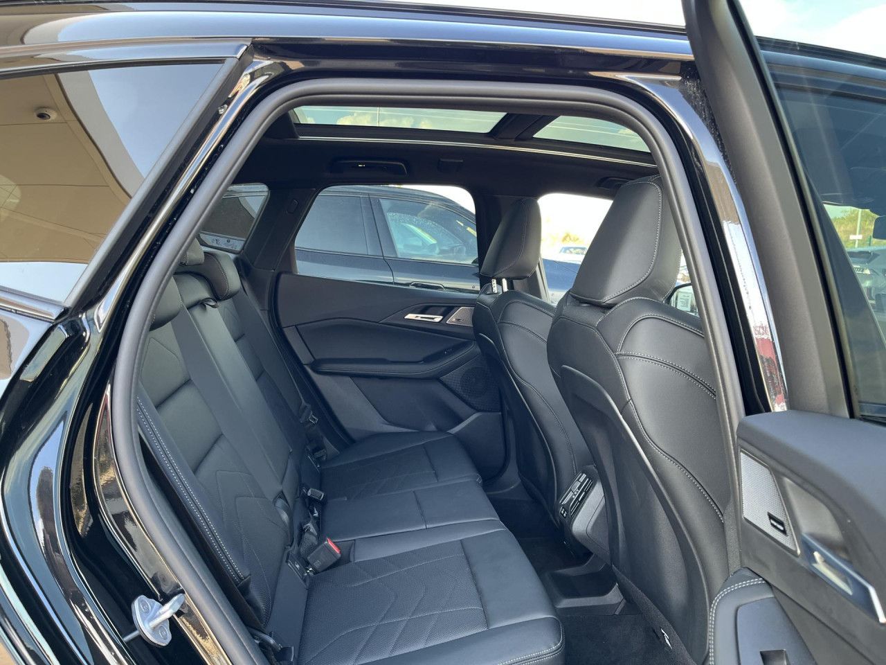 BMW 223 Active Tourer - Bild 32