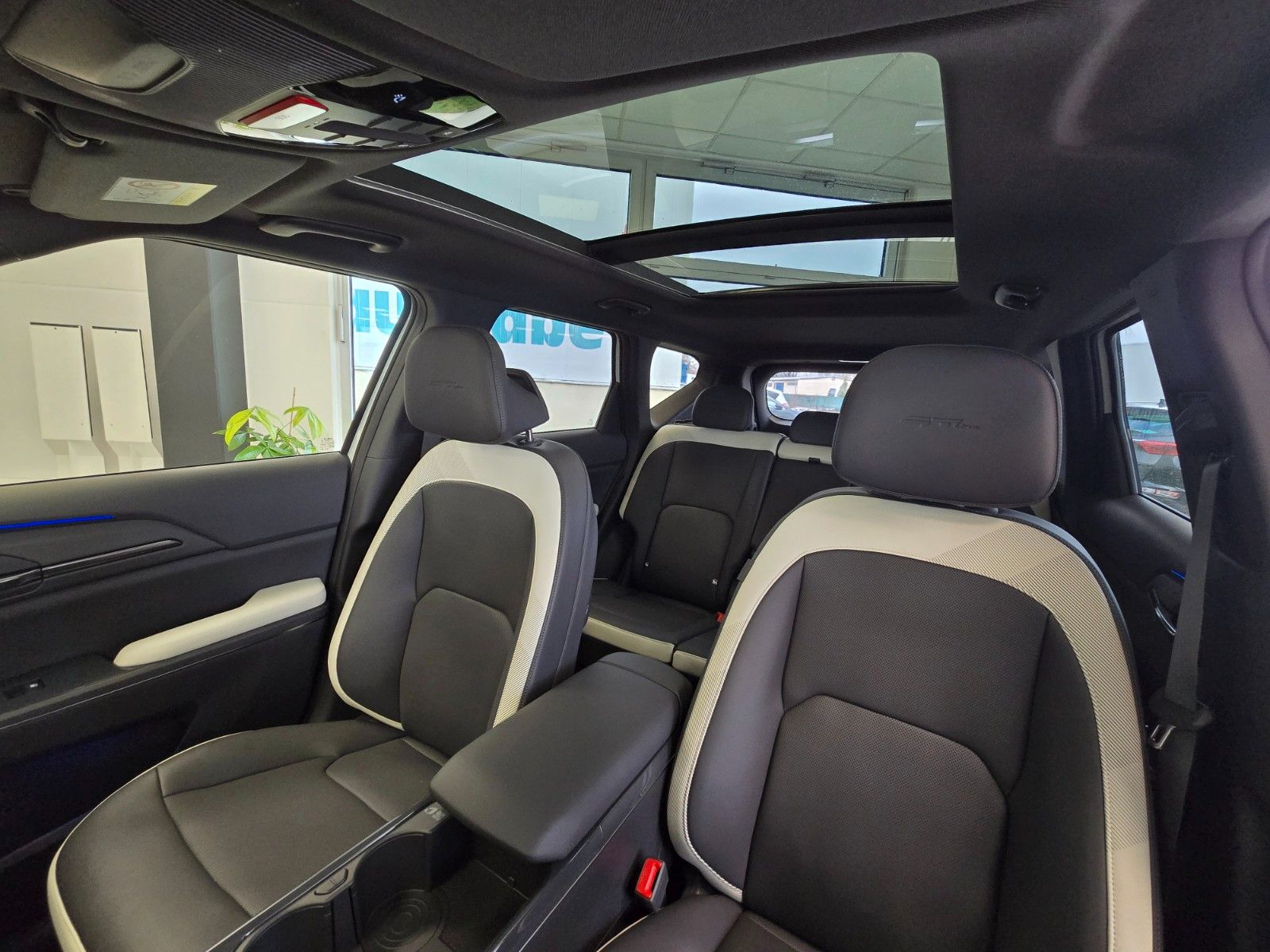 Fahrzeugabbildung Kia EV5 81 kWh GT-Line Launch Glasdach Drive