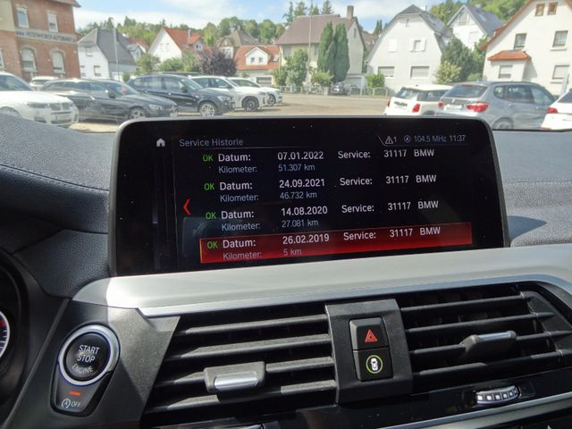 Fahrzeugabbildung BMW X3 M40i/2.Hd/AHK/Navi/Leder/Kam/21-Zoll