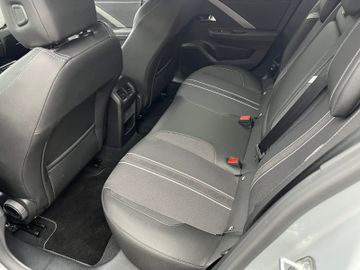 Opel Astra L ST 1.2 T Automatik GS Navi Winterpaket