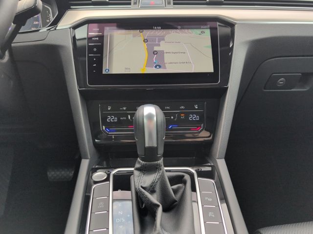 Passat Variant 2.0 TDI DSG ELEGANCE AHK+HEAD-UP+