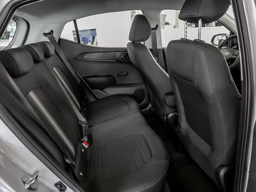 Hyundai i10 1.0 Trend Kamera Navi Spurhalteassistent DAB
