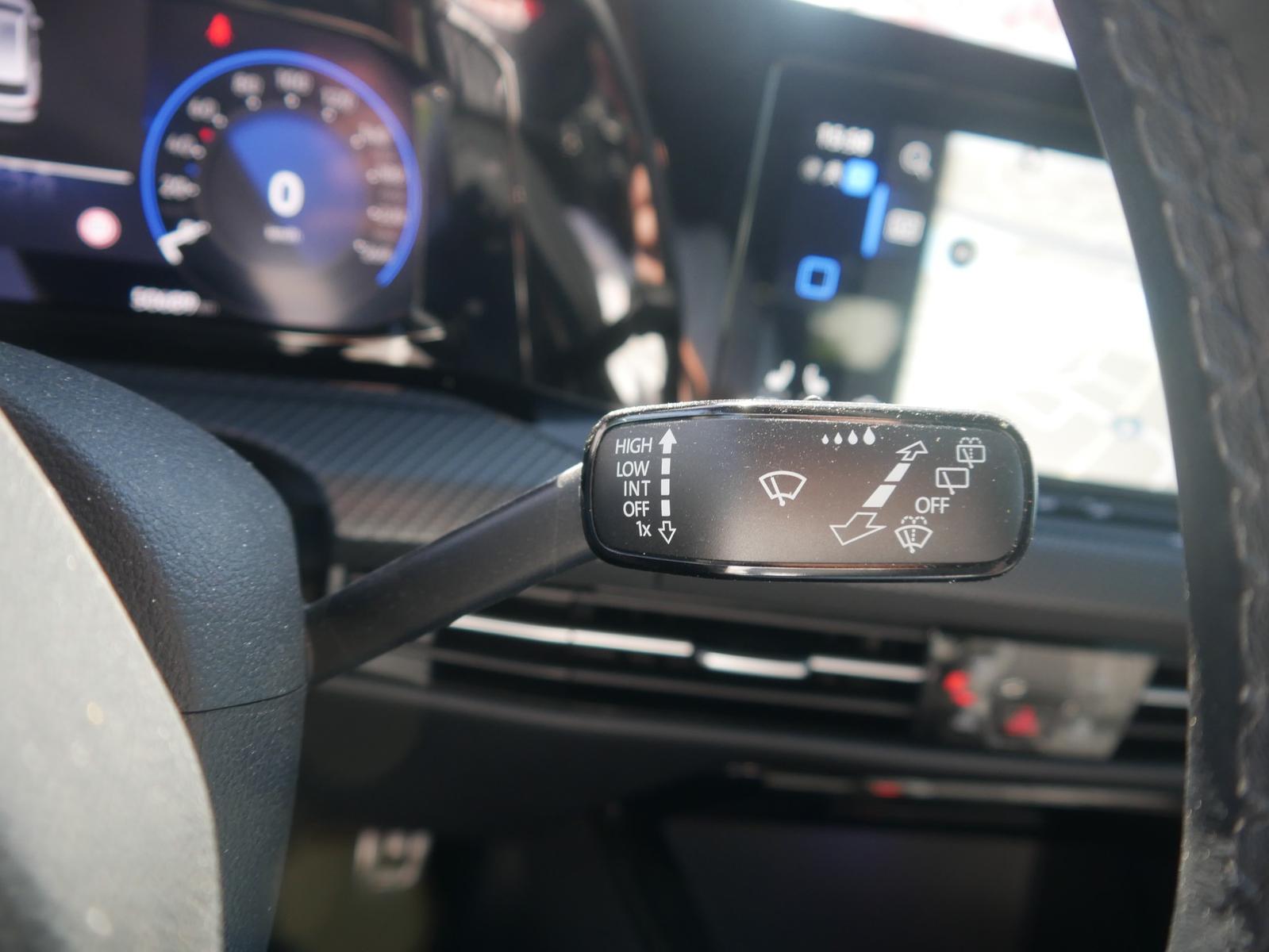 Volkswagen Golf VIII Variant 2.0 R-Line LED Navi Kamera PDC, миниатюра 28