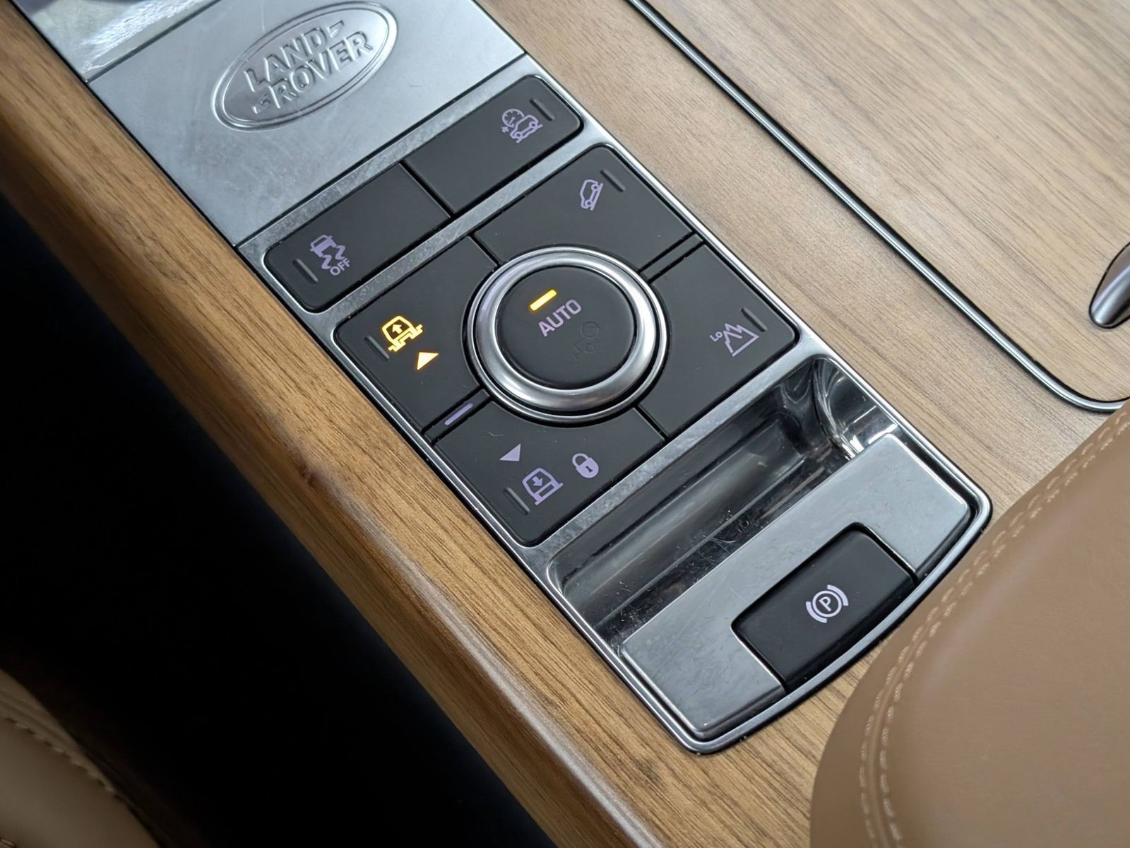 LAND ROVER Range Rover 4.4 SDV8 Autobiography Pano LED – Bild 22