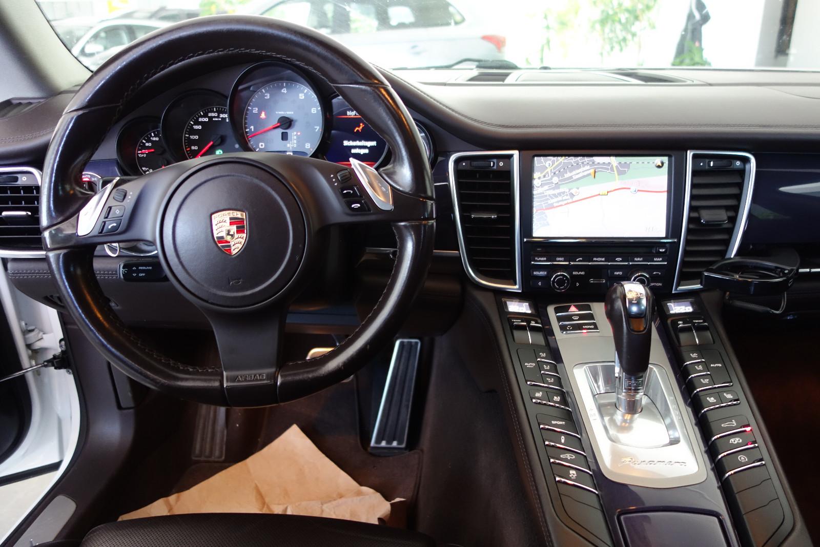 Porsche Panamera 4S 4.8 V8 400ch PDK Pack GTS Design 22" BOSE Toit ouvrant Échappement sport Caméra PASM
