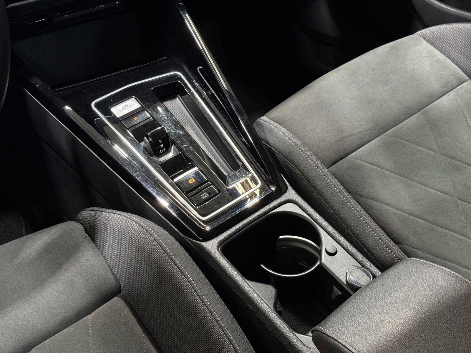 Volkswagen Golf Variant Style 2.0 TDI DSG AHK LED NAVI, миниатюра 10