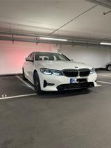 BMW 320i Sport Line Automatik Sport Line - BMW 320 Gebrauchtwagen in München