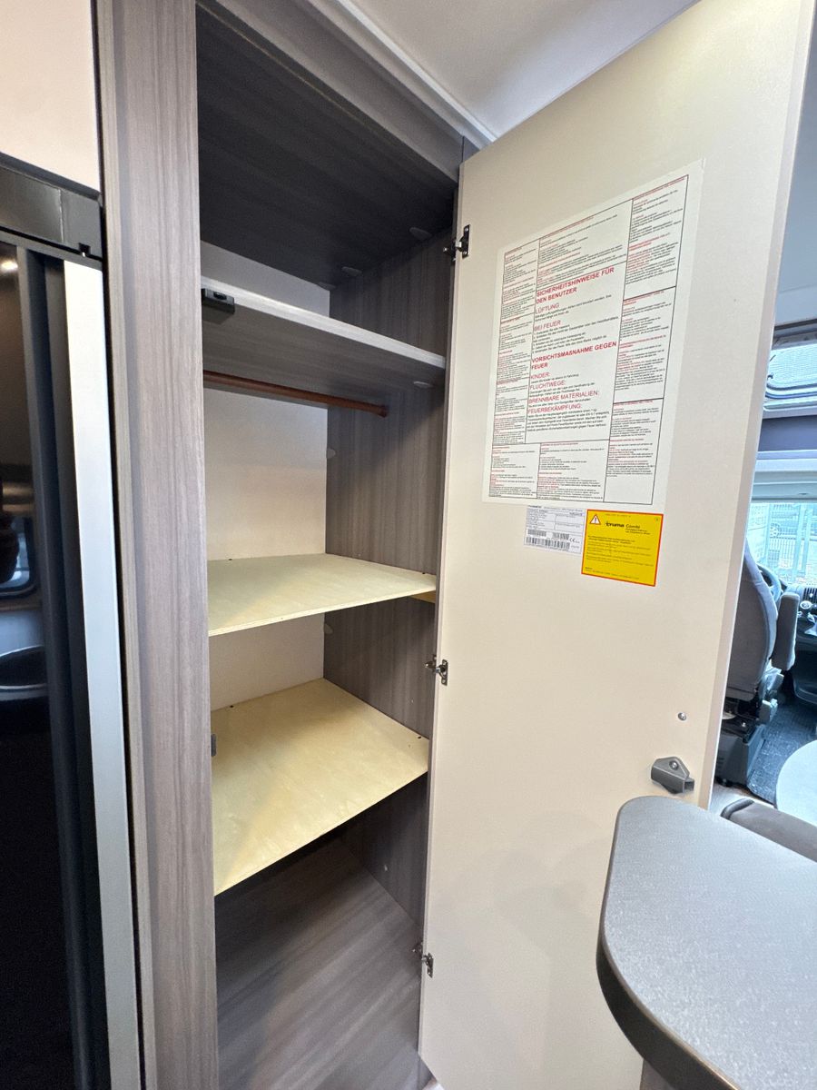 Fahrzeugabbildung Hobby T 65 HKM OPTIMA ON TOUR IC-LINE MAXXAIR BEARLOCK