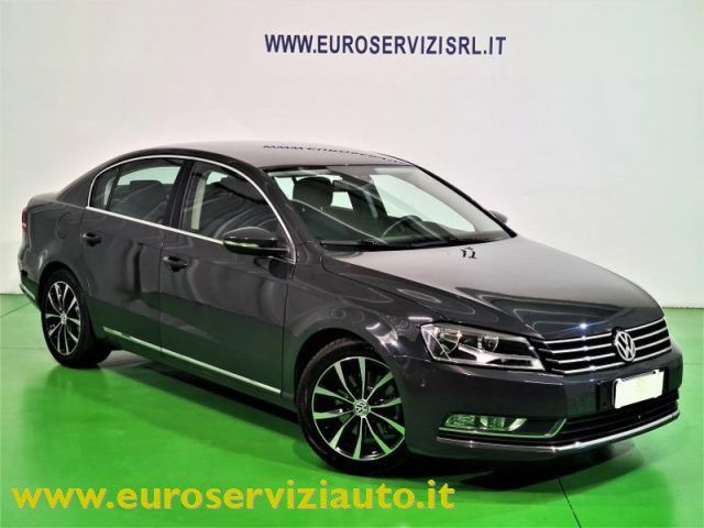 Volkswagen VOLKSWAGEN Passat 2.0 TDI Comfortline BlueM. Tec