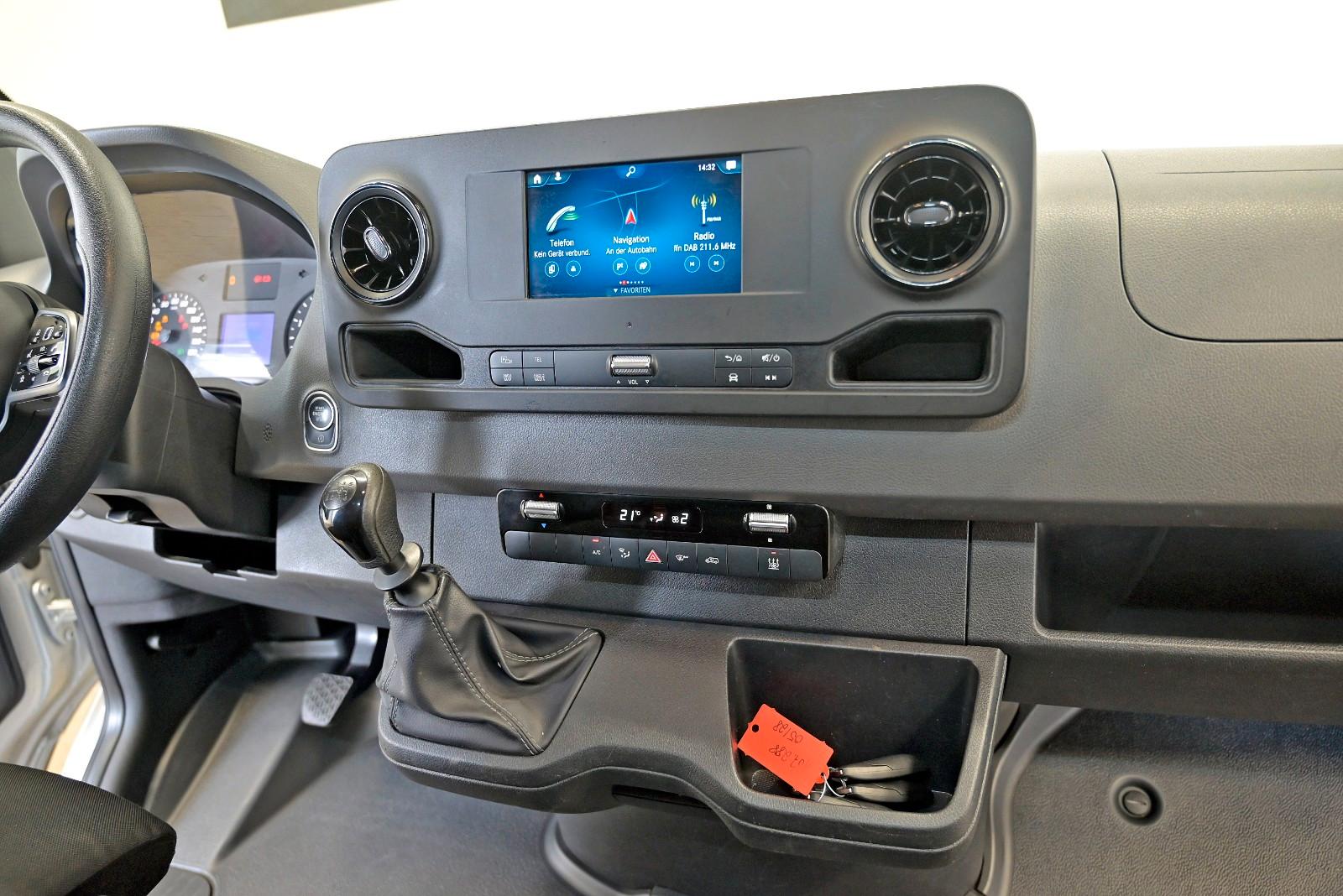 Mercedes-Benz Sprinter 311 CDI Kasten Klima Regalsystem BOTT, миниатюра 7