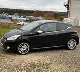 Peugeot 208 GTi *LEDER*6.GANG*PAN-DACH*KLIMA*200.PS*SHZ* - Peugeot 208: GTI