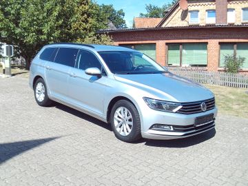 Volkswagen Passat Variant - 1