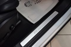 VOLVO XC60 D5 AWD~R Design~Leder~Business~I-safe~21"