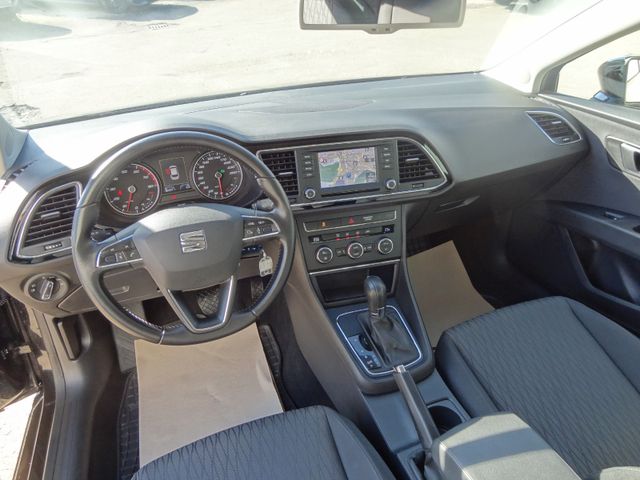 Fahrzeugabbildung Seat Leon Style/Automatik/1.Hd/Navi/PDC/80TKM/