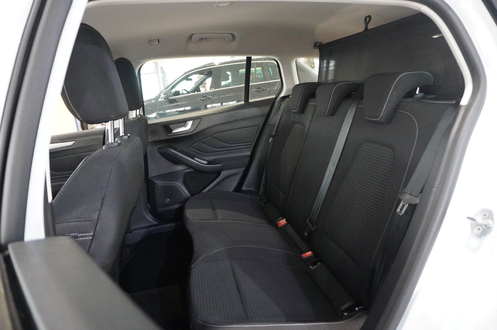 Fahrzeugabbildung Ford Focus Turnier 1.5D TITANIUM NAVI/LED/KAMERA/DAB+