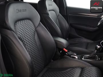 Audi RSQ3 - 12