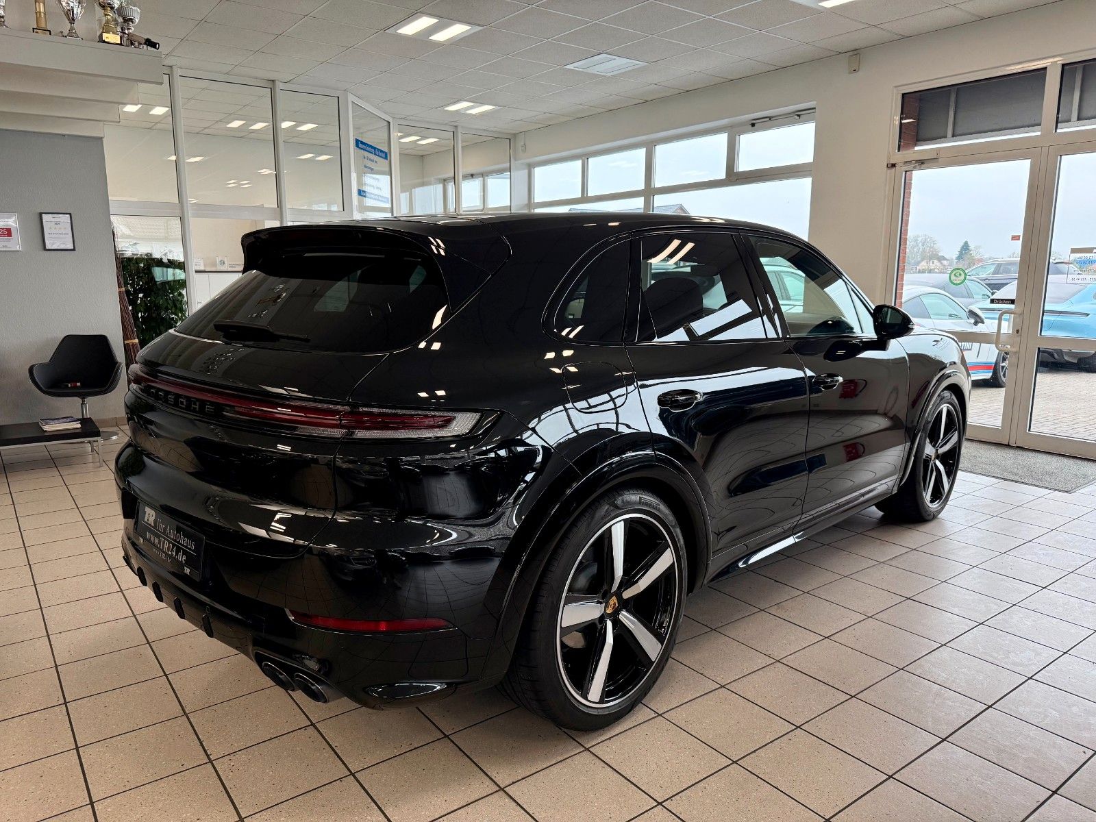Porsche Cayenne SportDesign/Luftfederung/ACC/HUD/22Zoll foto 5