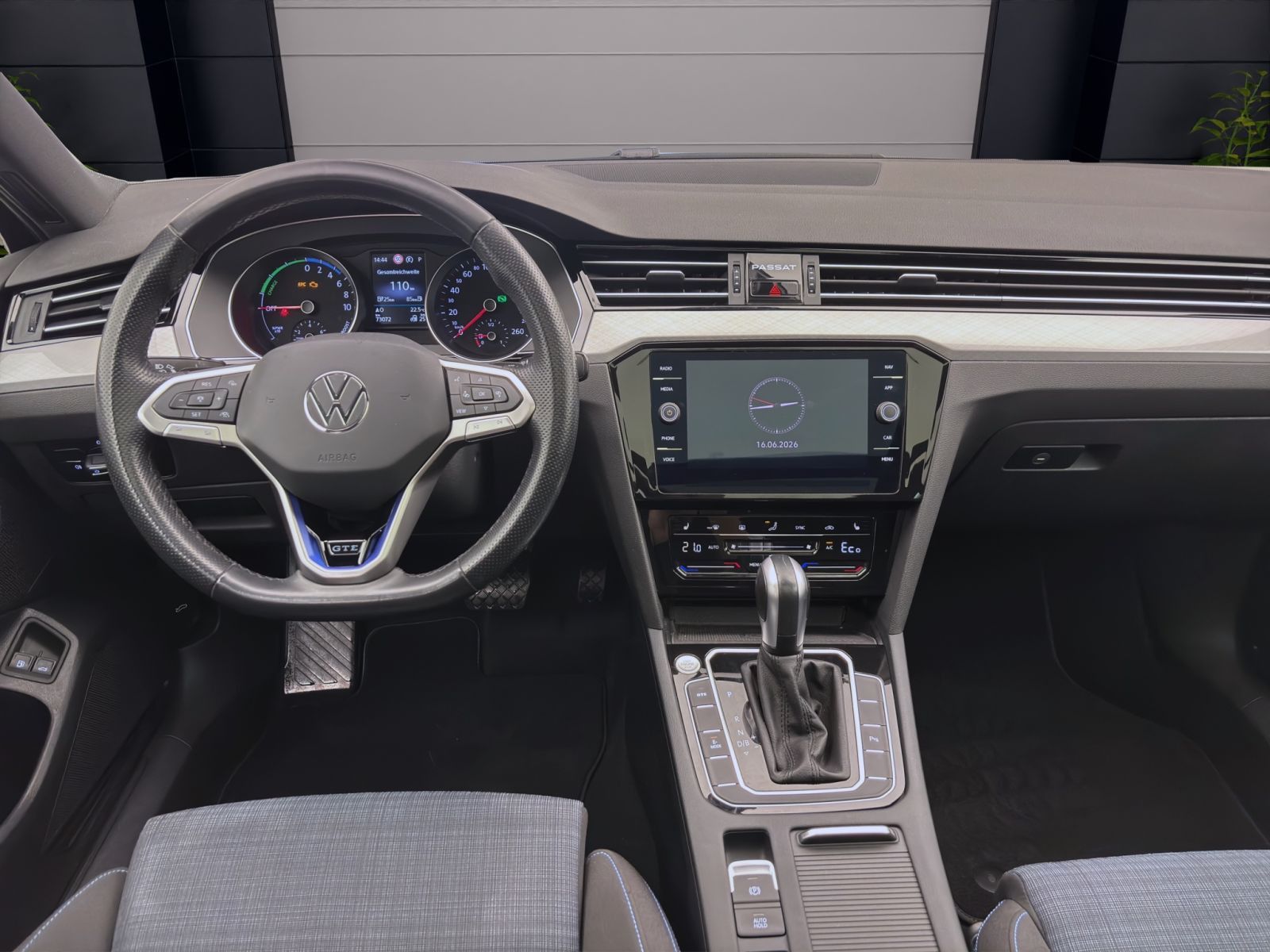 Volkswagen Passat Variant - Bild 14