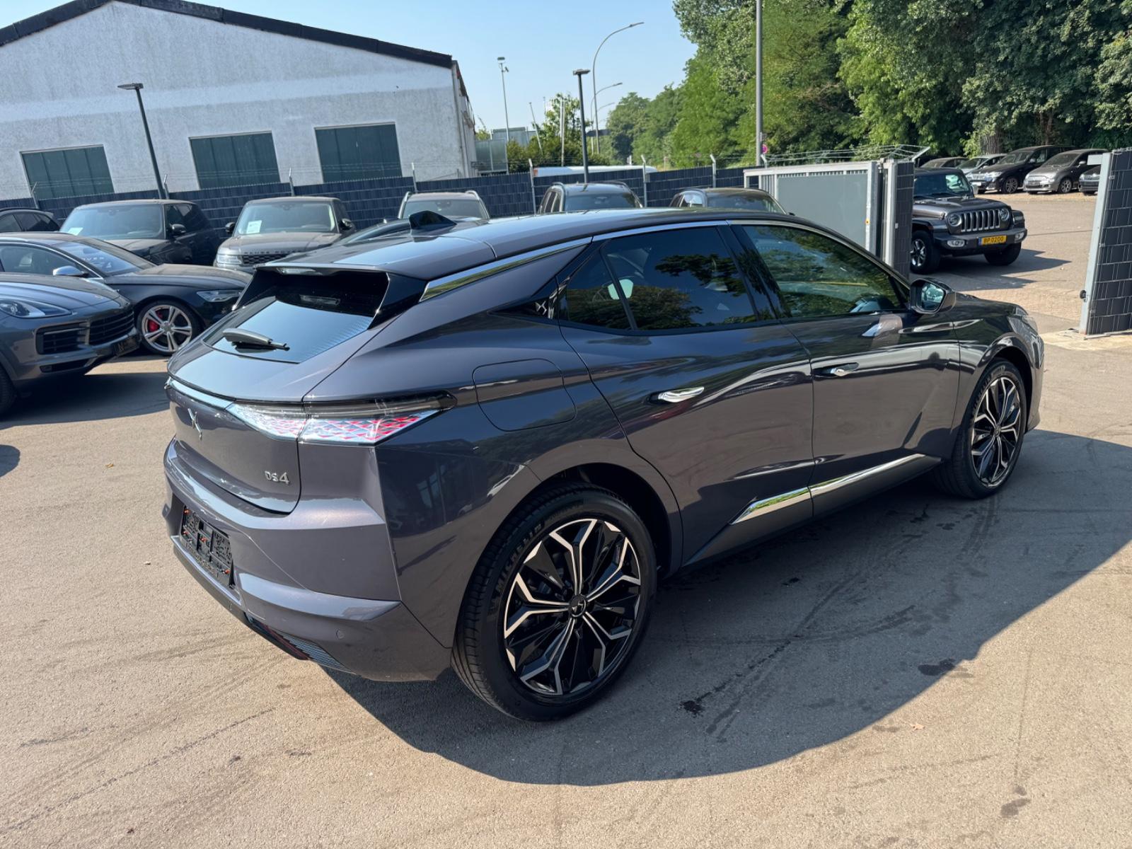 DS Automobiles DS4 E-TENSE ÉTOILE ALCANTARA *LED*NAVI*ASSIST*