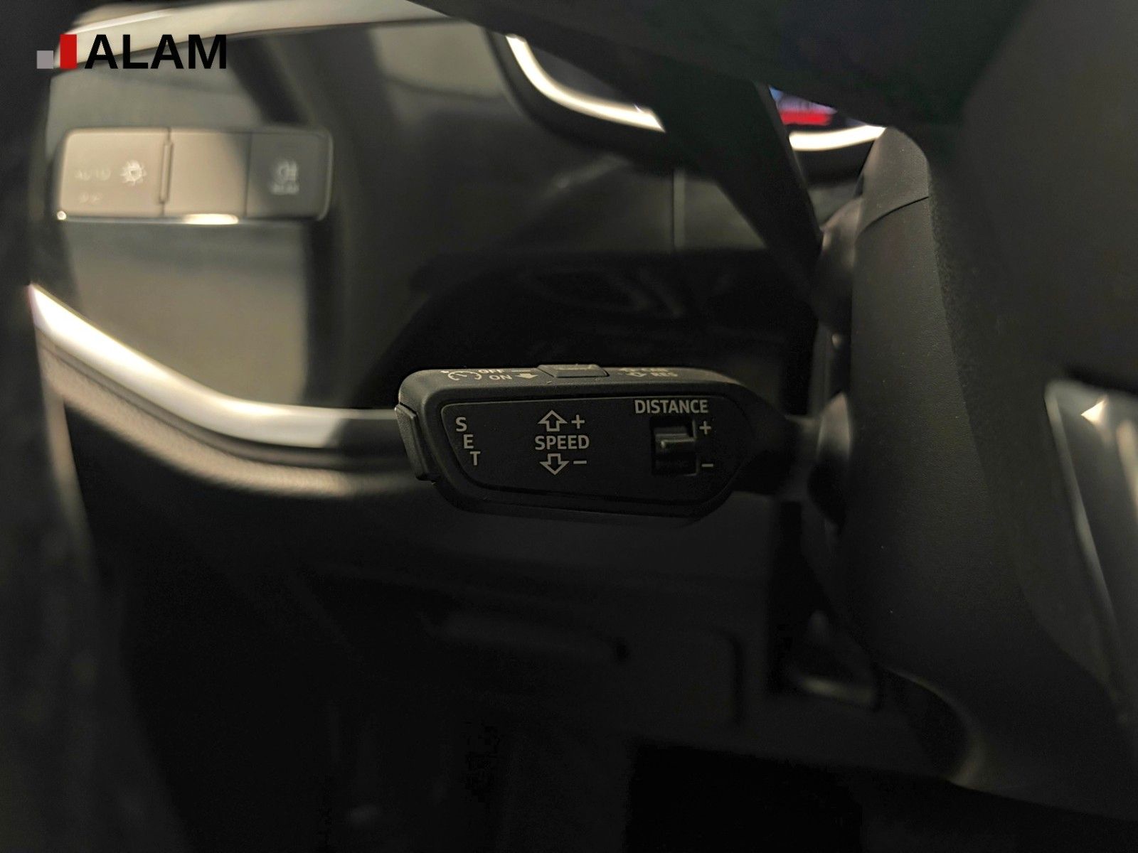 Audi Q3 SB 40 TDI quattro S line ACC AHK LED RFK ViCo foto 17