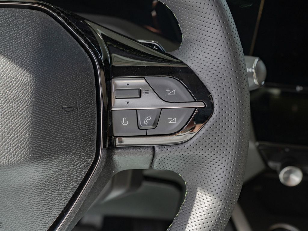 Peugeot 408 - Bild 14