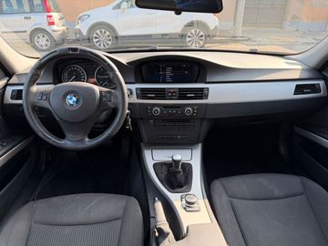 BMW 320 - 8