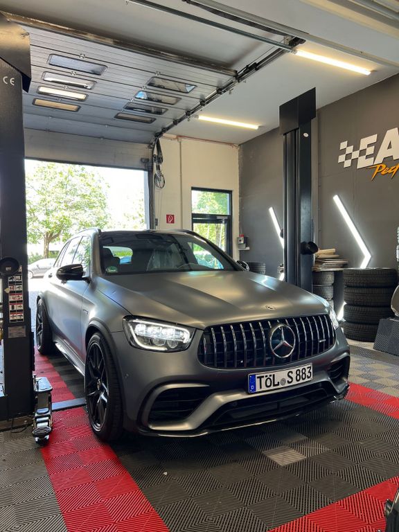 Image of Mercedes-Benz GLC 63 AMG