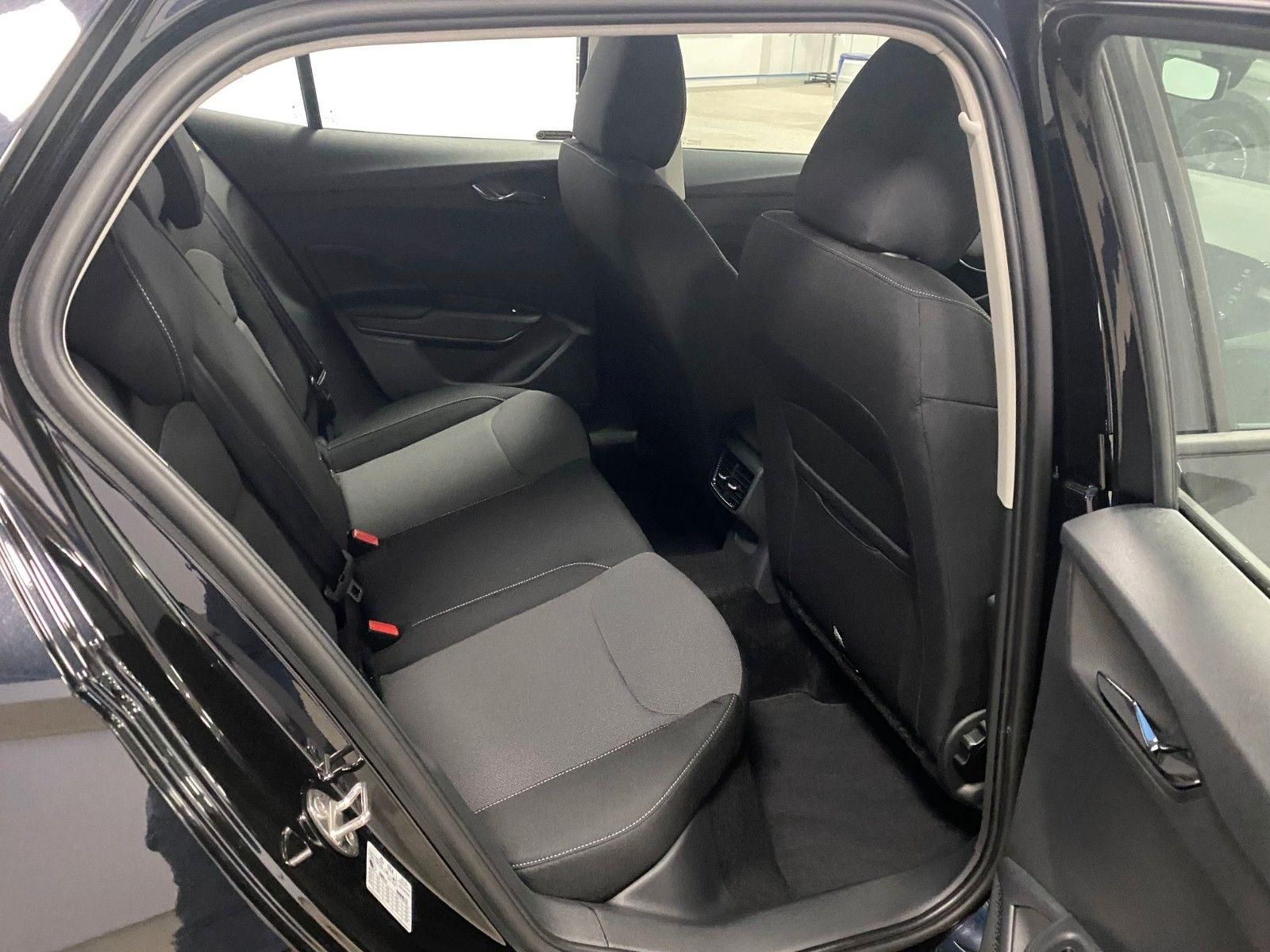 Fahrzeugabbildung SKODA Fabia 1.0 TSI DSG Selection+bis 2031 Garantie+BC