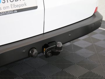 Volkswagen T7 Transporter 2.0TDI 110kW KR LED KAMERA AHK