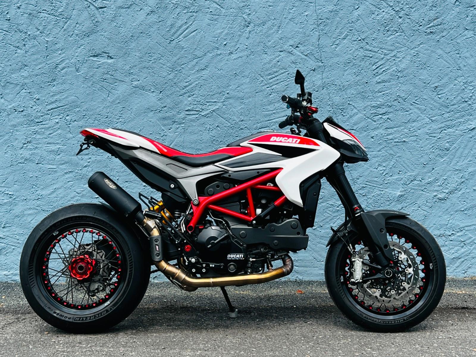 Ducati HYPERMOTARD 821 SP *UNIKAT*UMBAU*LIEFERUNG MGL**