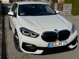 BMW 118i Sport Line - Service NEU - LED SHZ NAVI