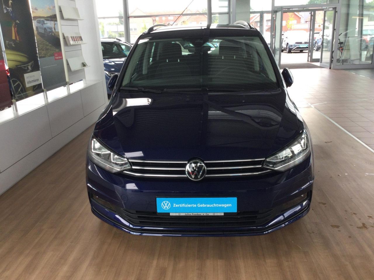Volkswagen Touran Comfortline 1.5 TSI AHK 7-SITZER NAVI LM foto 5