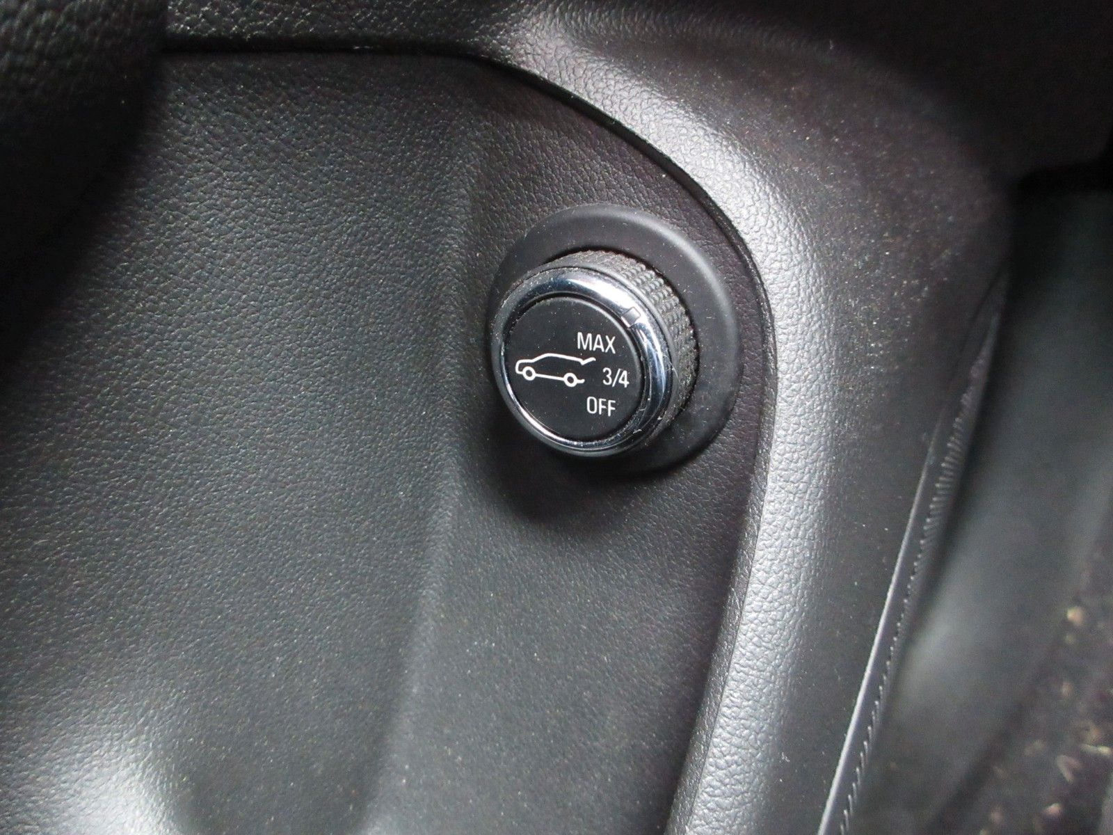 Fahrzeugabbildung Opel Insignia B ST 2.0D LED/NAVI/SHZ/LHZ/HUD