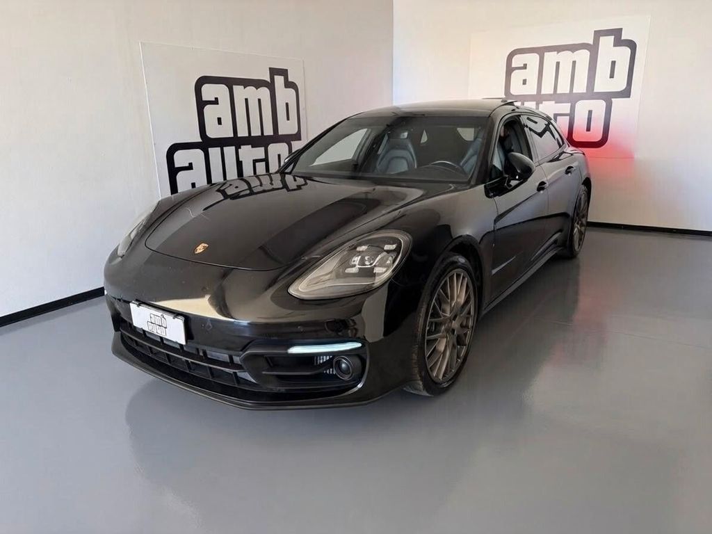 Image of Porsche Panamera