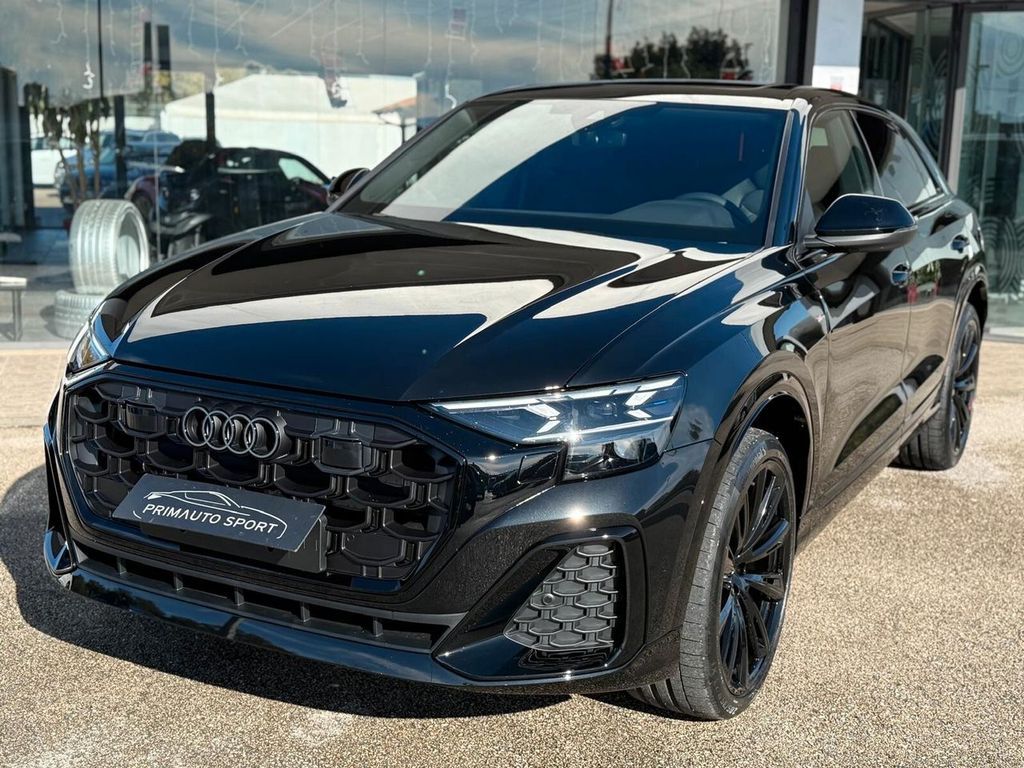 Image of Audi Q8