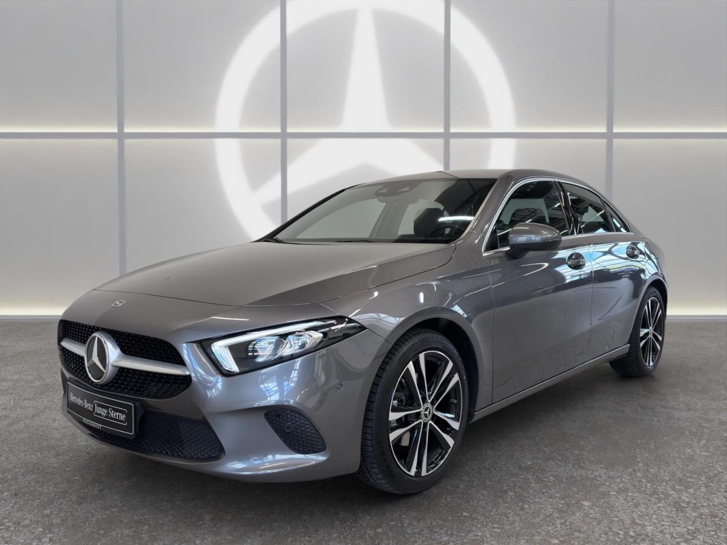 Mercedes-Benz A 180 PROGRESSIVE BUSIN+RFK+VERK.ASS+TOTW+SOUNDS