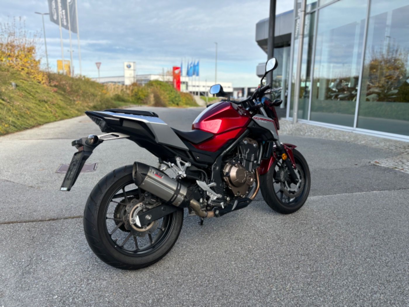 Fahrzeugabbildung Honda CB 500 F MIVV Auspuff
