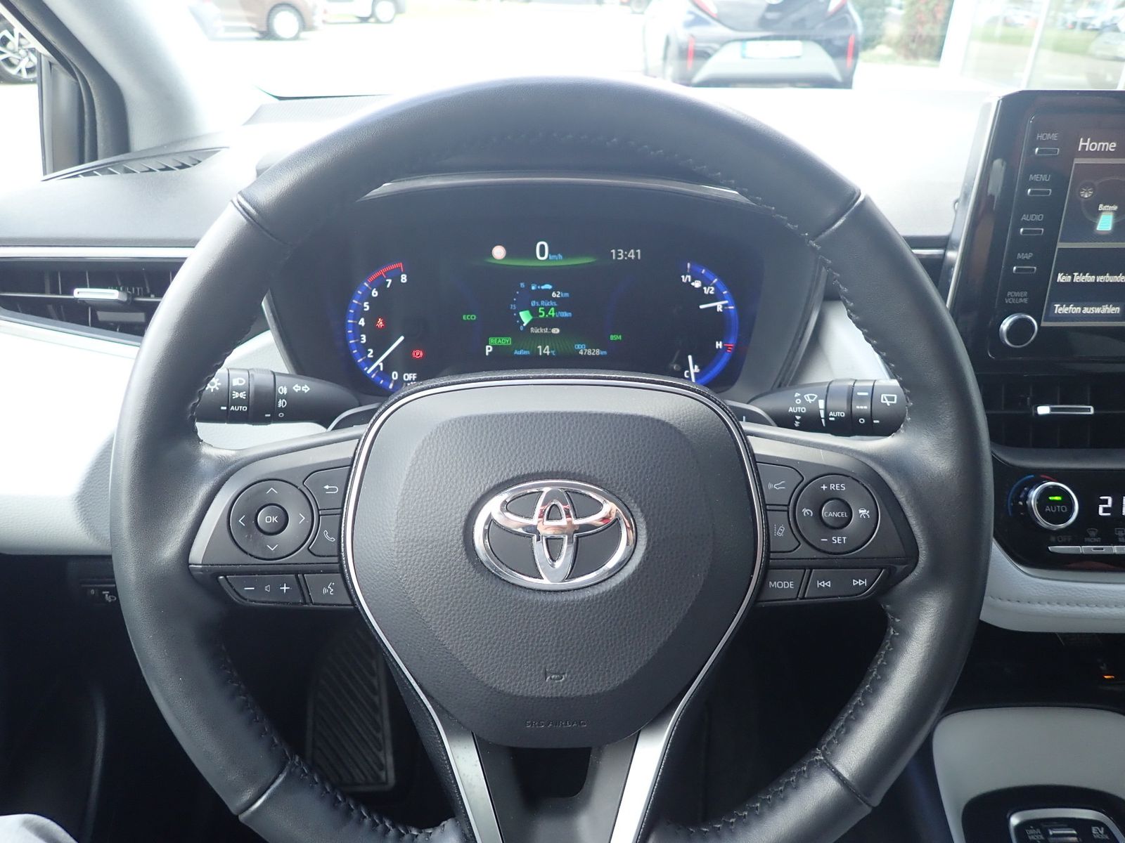 Fahrzeugabbildung Toyota Corolla TS 2.0 Hybrid Team D, AHK