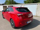 Hyundai i30 blue 1.4 -Navi, Kamera, getönte Scheiben - Hyundai: Get