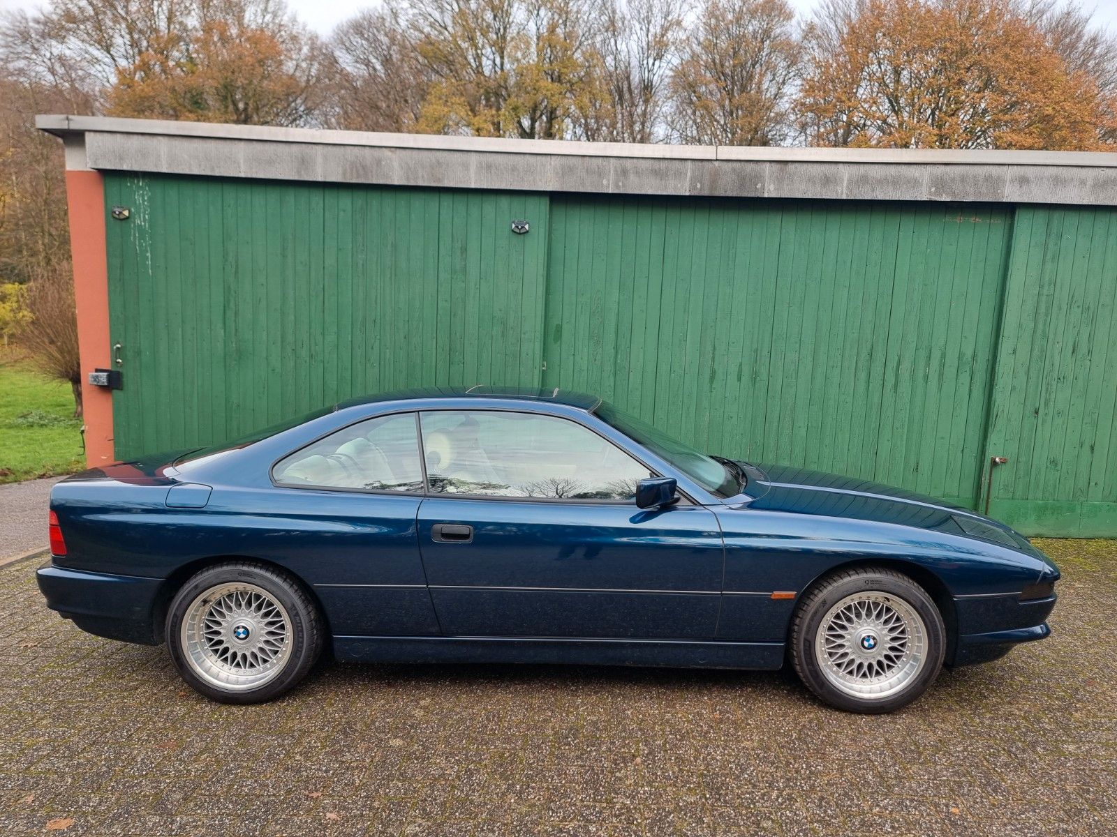 Fahrzeugabbildung BMW 840Ci Schalter/Komplett Individual/Der Schönste?