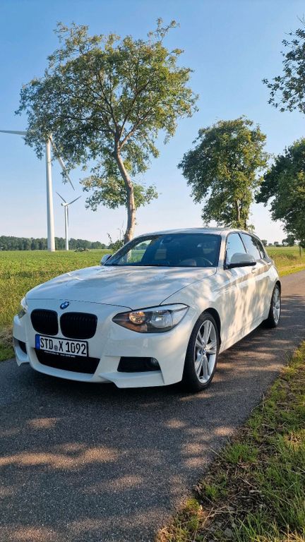 Image of BMW 120