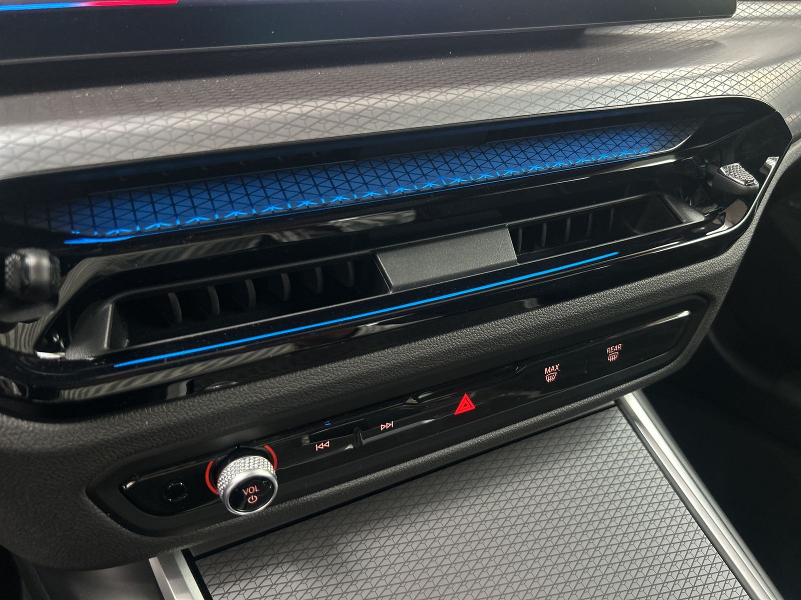 BMW 330 - Bild 29