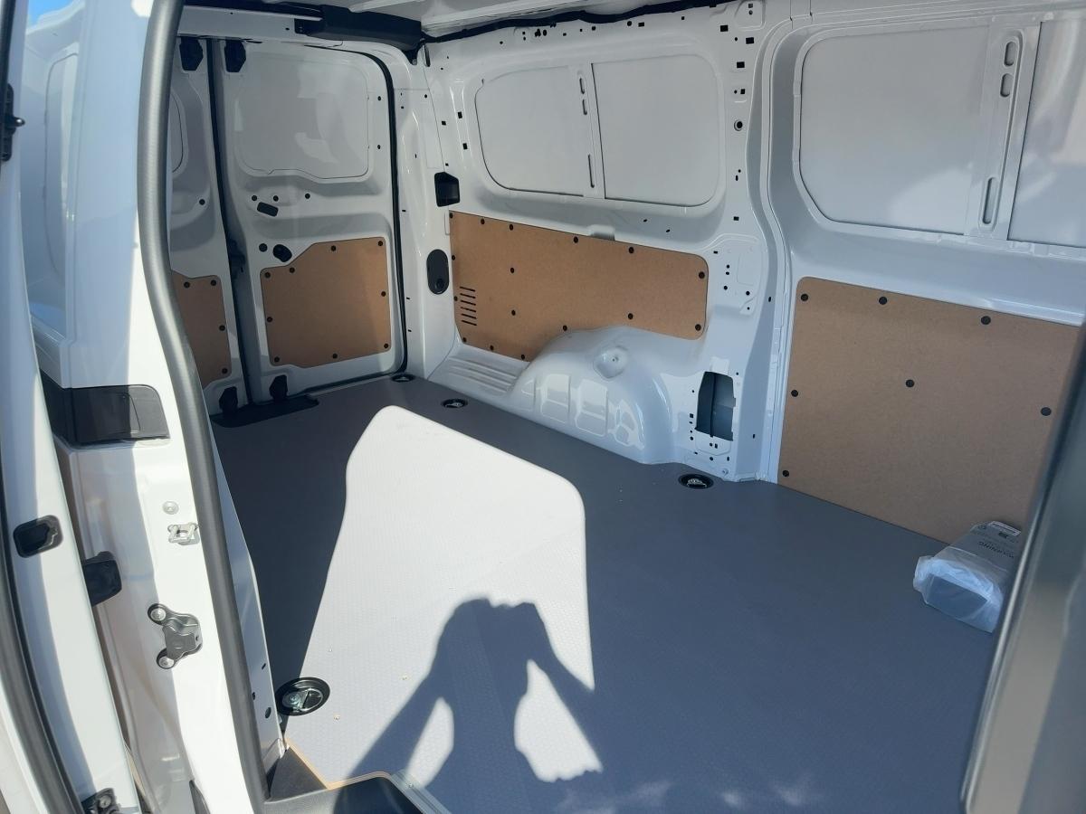 Toyota Proace 2.2 D-4D L2 Meister +AHK+CARPLAY+PDC+TEMP